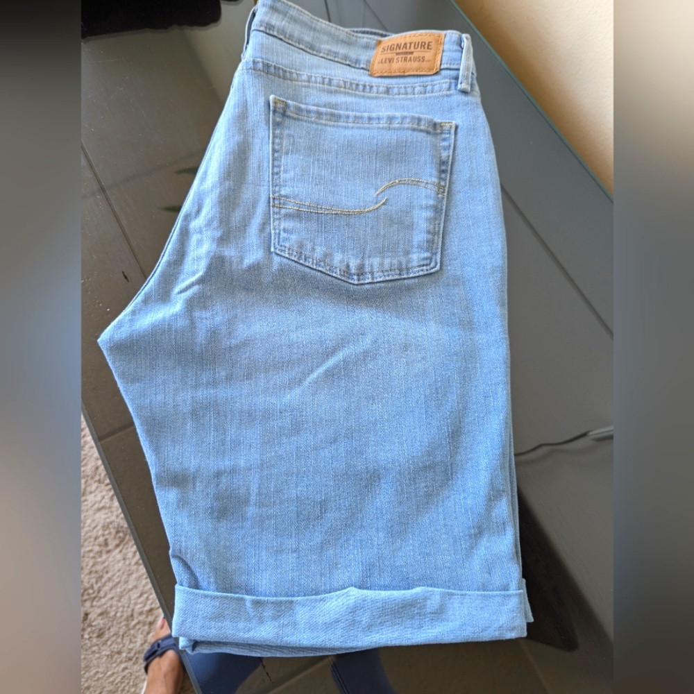 Signature Levi's Strauss Bermuda Jean Shorts 14/32